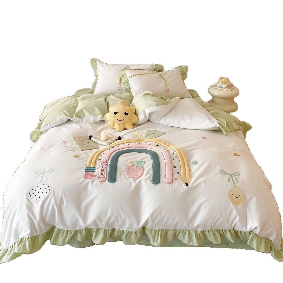 Children's Cotton Microfiber Bedding Set with Appliqué Dessert and Animal Motifs