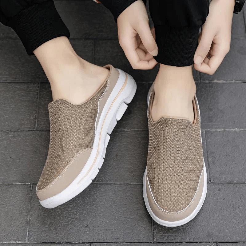 Comfortable Men's Slippers | Soft Cushioning