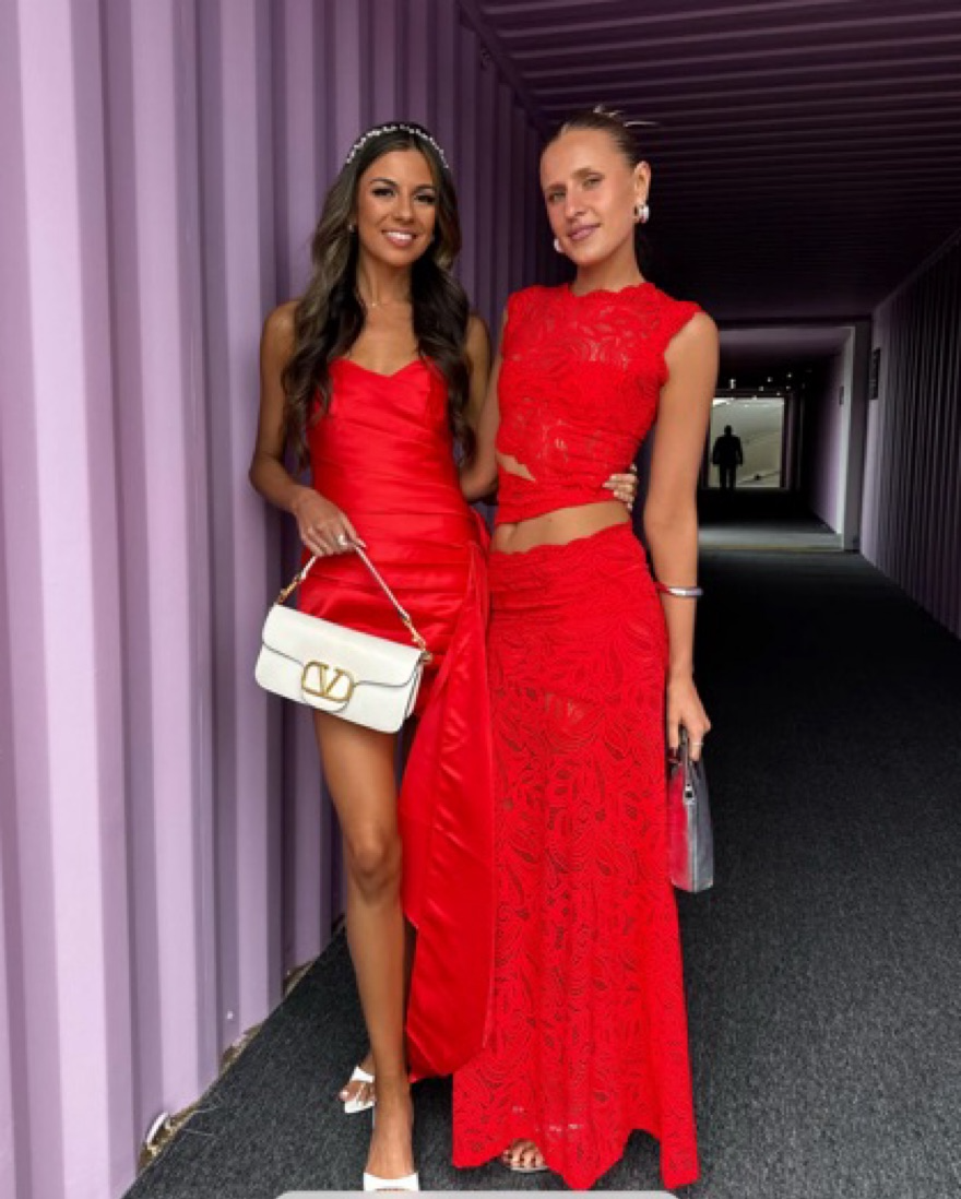 Elegant Set for Confident Women
