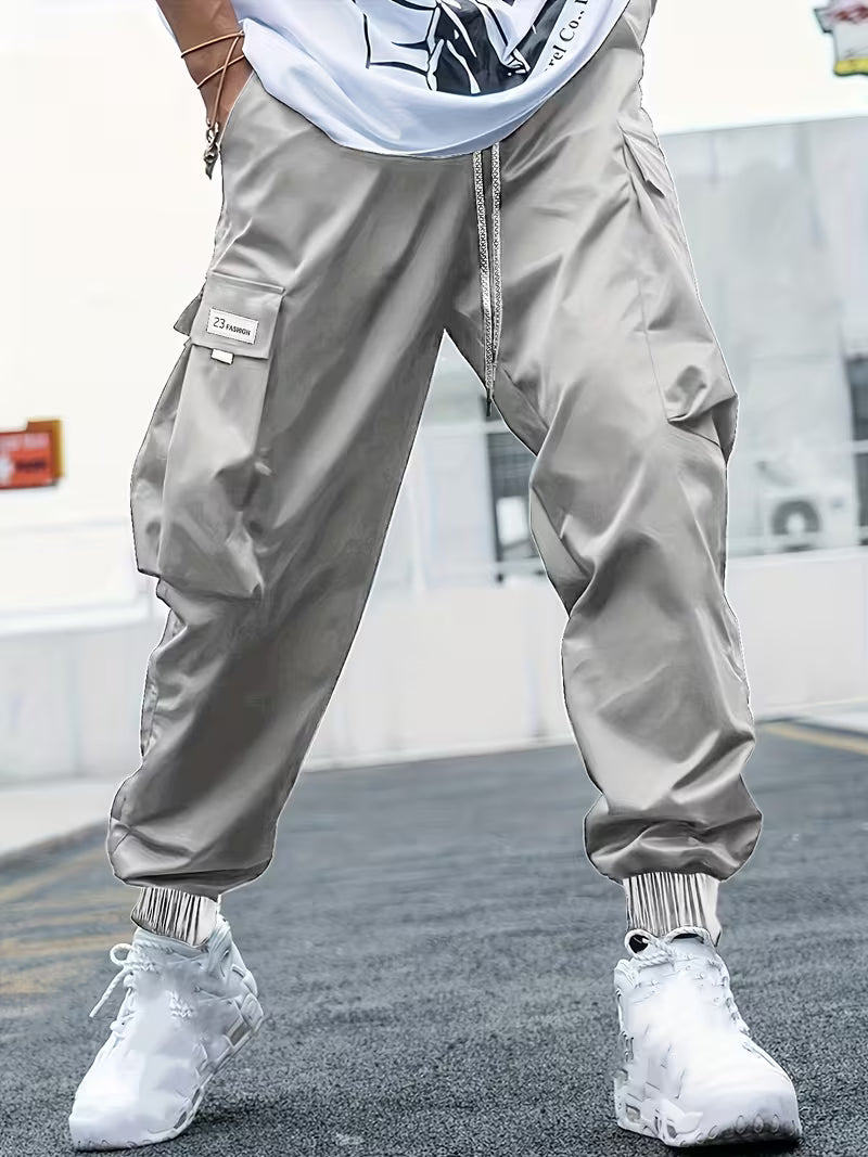 Men's Trendy Cargo Pants in Stretch Fabric for Casual Style