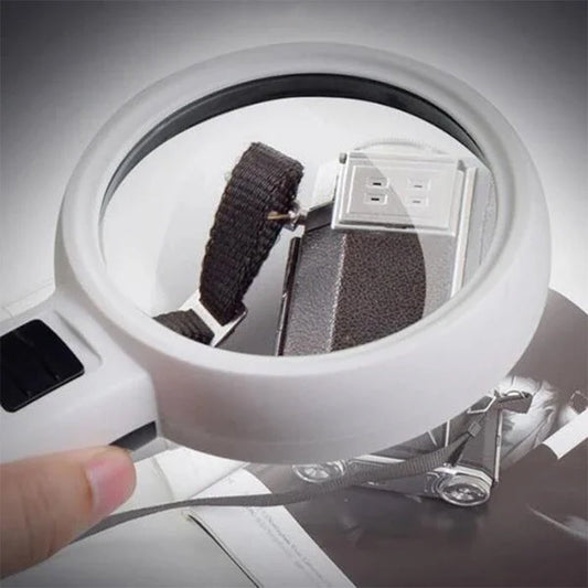 30x optical magnifier with LED light