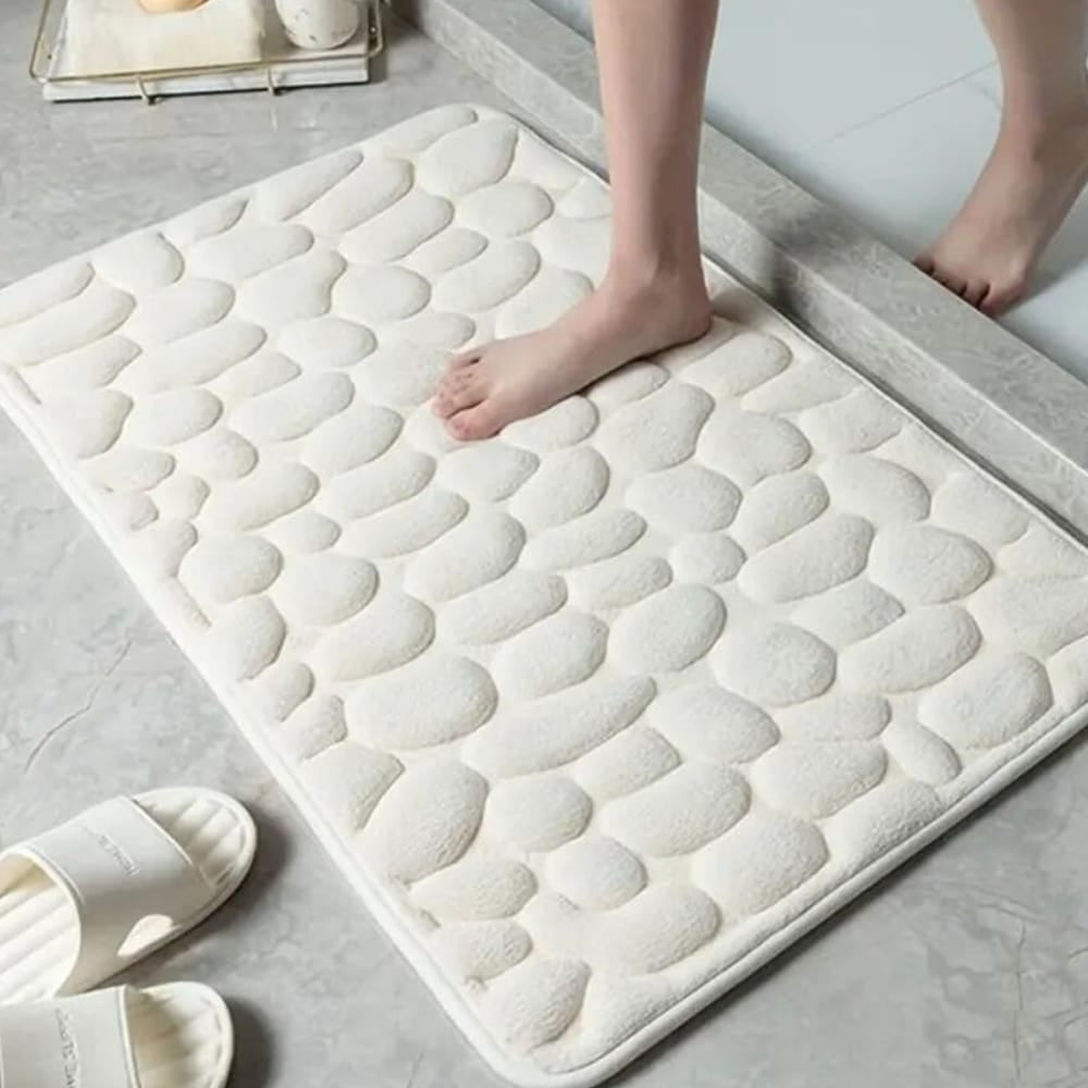 Absorbent Bath Mat with Non-Slip Bottom