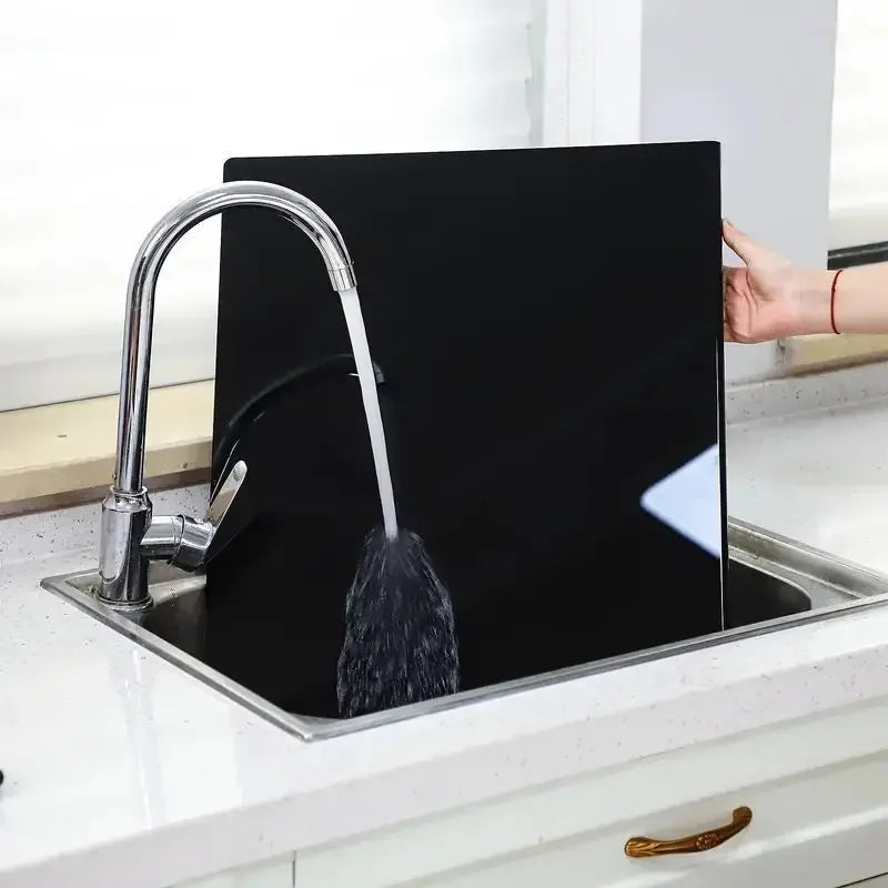 Acrylic Cutting Board – Practical Edge and Convenient Use – Ideal for Preparing Fresh Ingredients