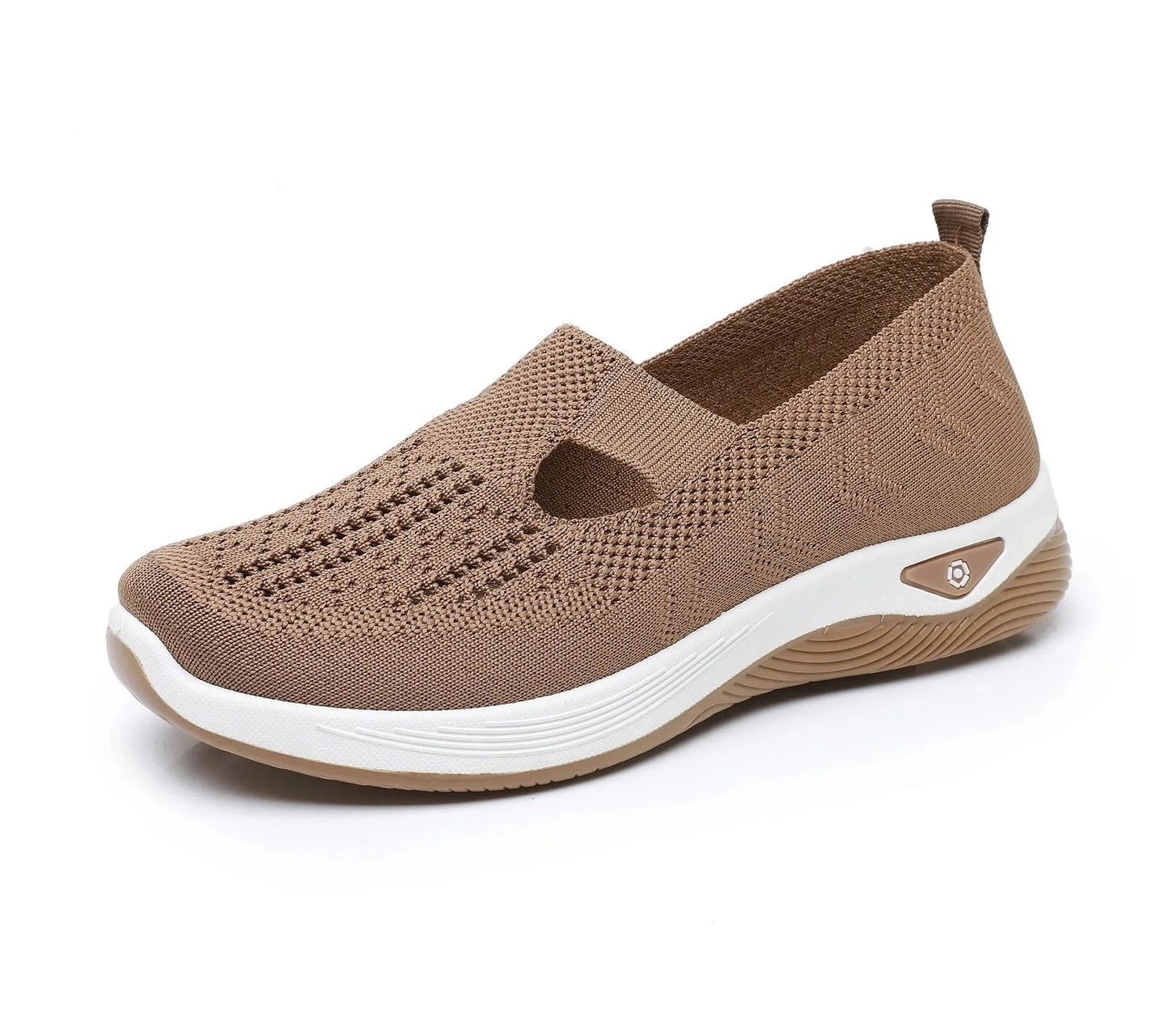 Airy women's shoes with cushioning