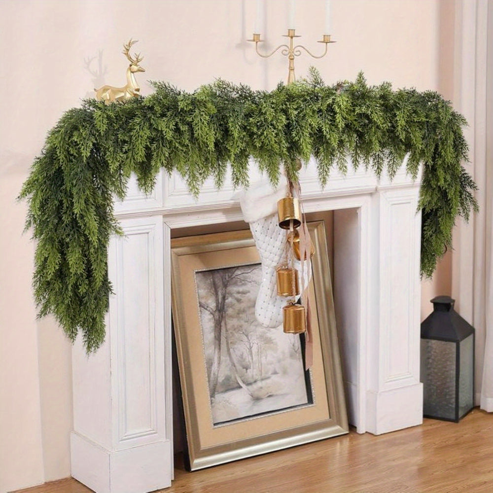 Art Deco Christmas Garland - Flexible Artificial Greenery Ribbon