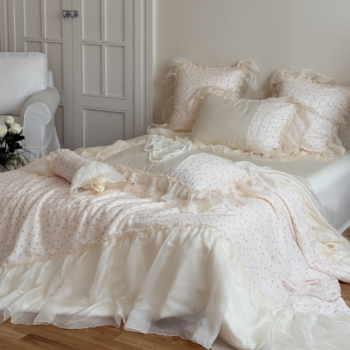 Bedding Set with Chiffon Ruffle, Quilted Micro-Point Texture, and Pillowcases