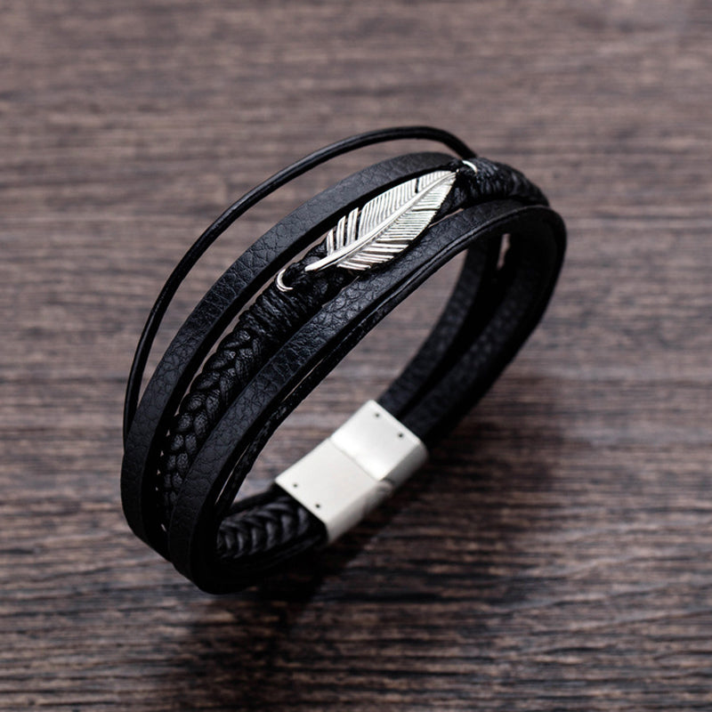 Bracelet with Feather Design and Steel