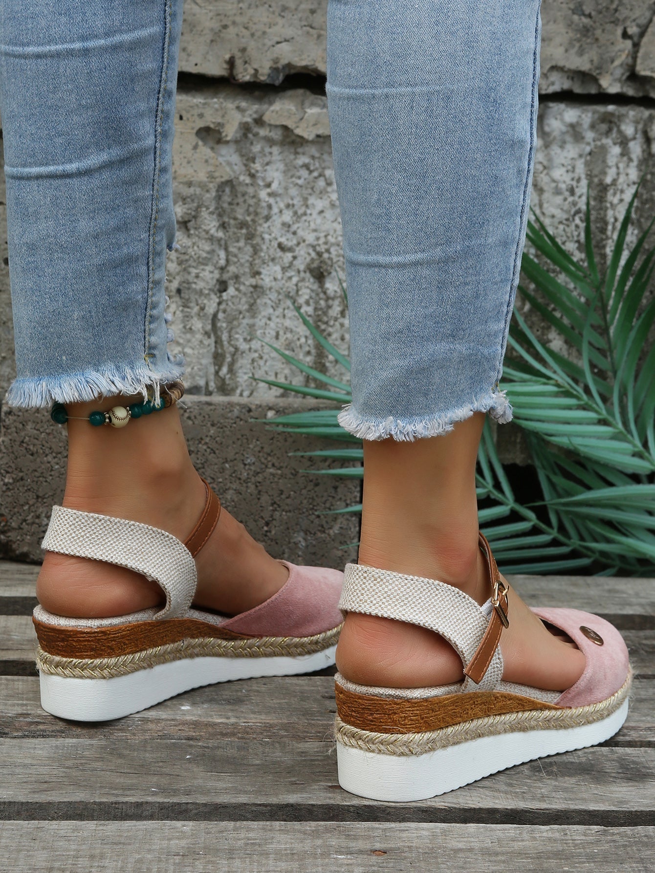 Chic Orthopedic Espadrille Sandals