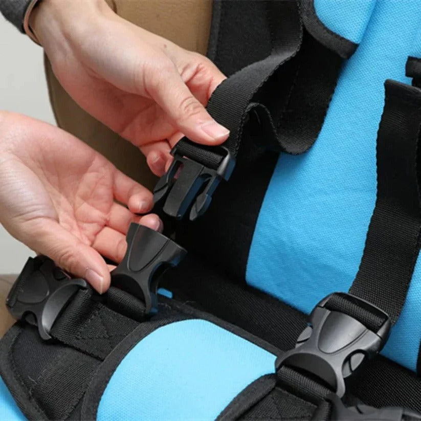 Child Seat | Foldable Travel Seat for On-the-Go | Quick Installation with Harness System