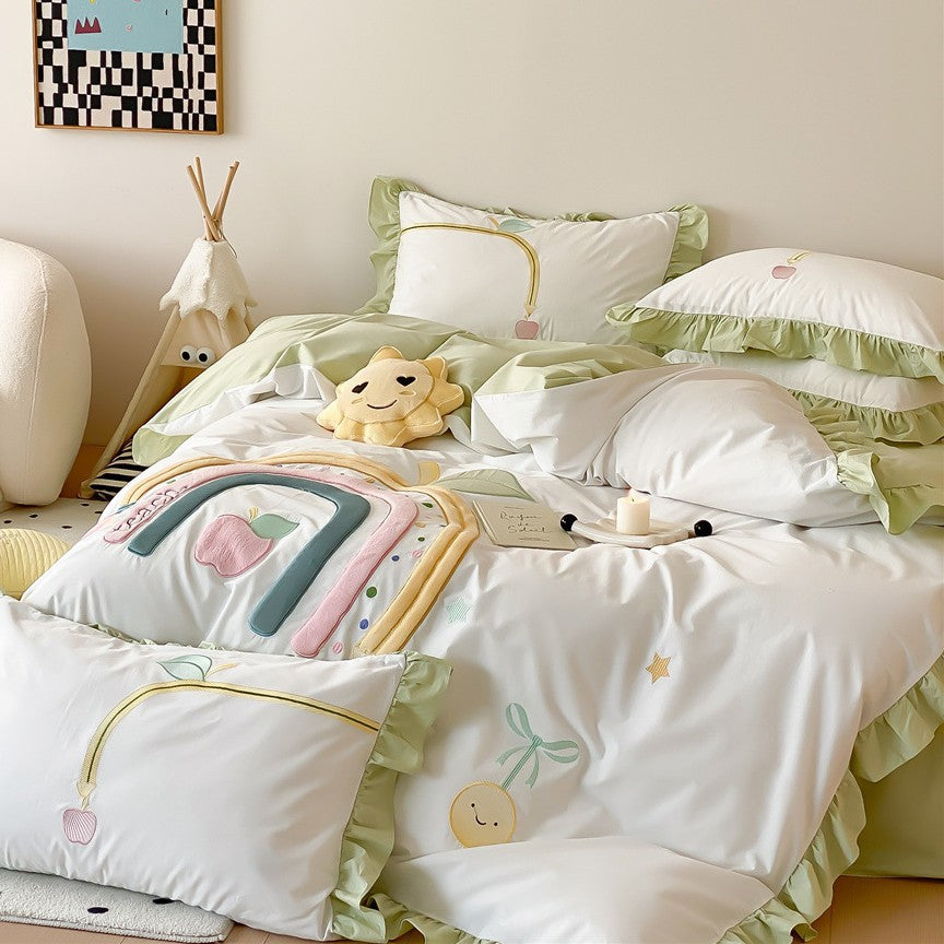Children's Cotton Microfiber Bedding Set with Appliqué Dessert and Animal Motifs