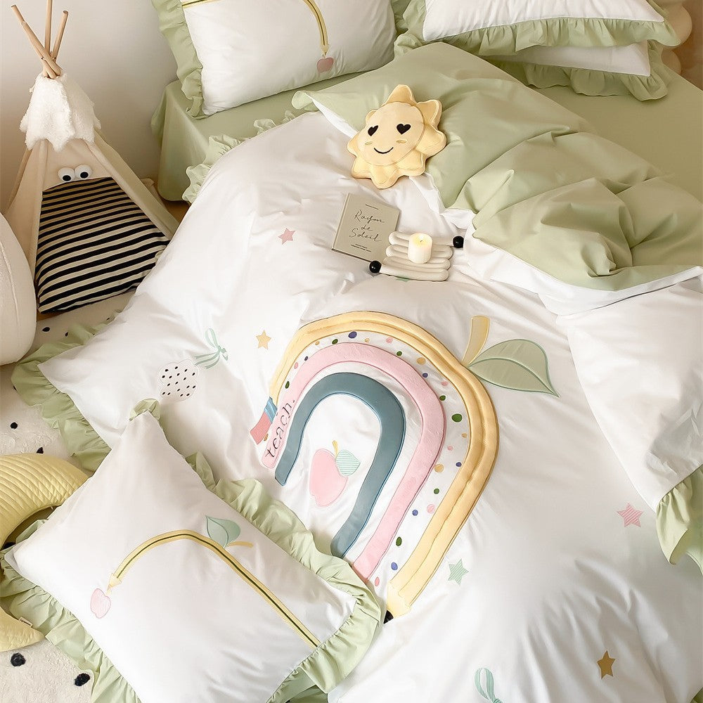 Children's Cotton Microfiber Bedding Set with Appliqué Dessert and Animal Motifs