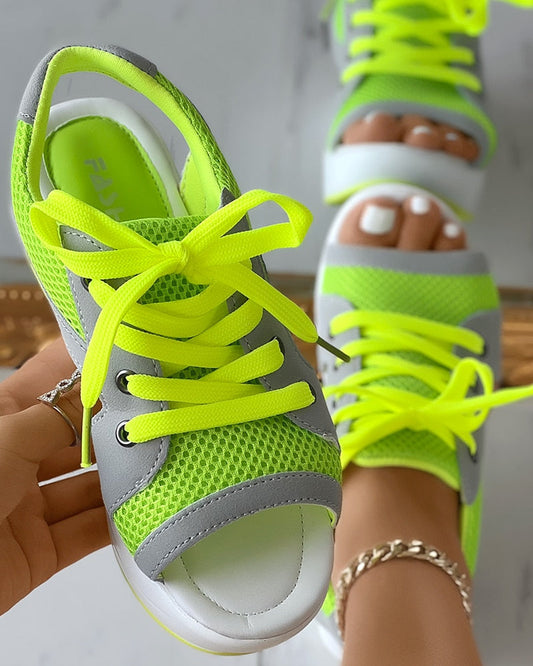 Cindy - The Perfect Sandal for All Occasions