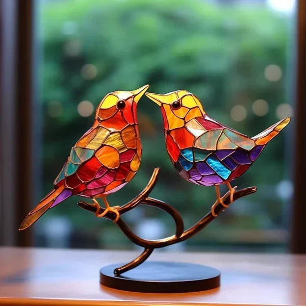 Colored birds that will brighten your interior