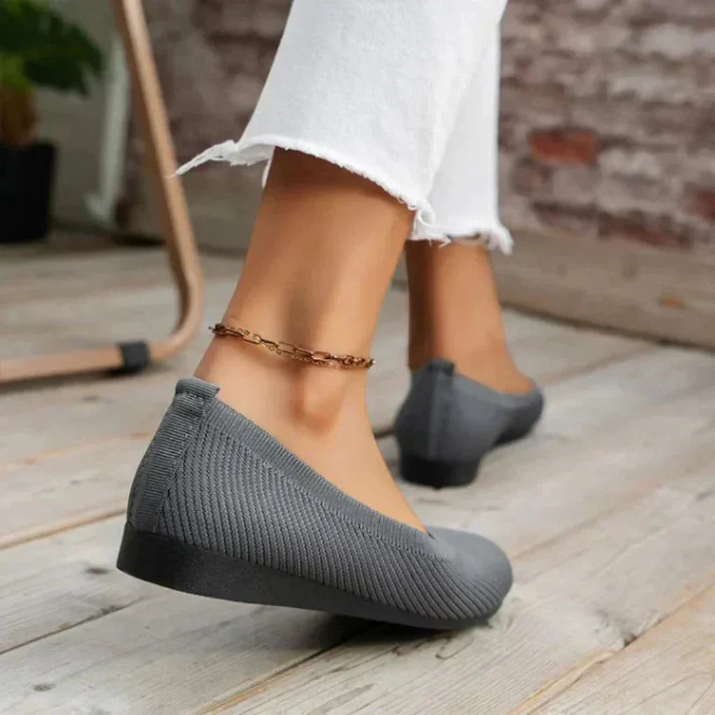 Comfortable Orthopedic Women's Shoes - Lightweight and Breathable