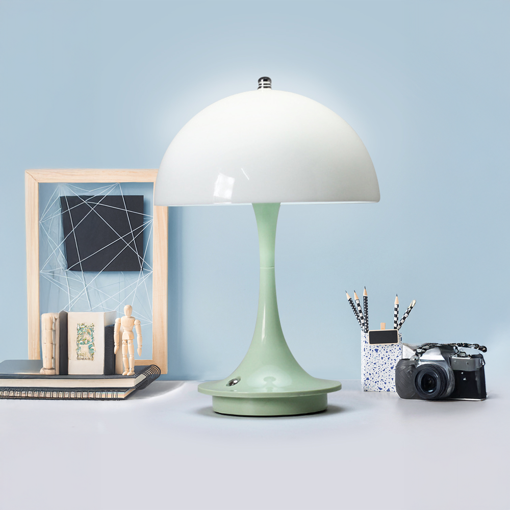 Cordless LED Table Lamp