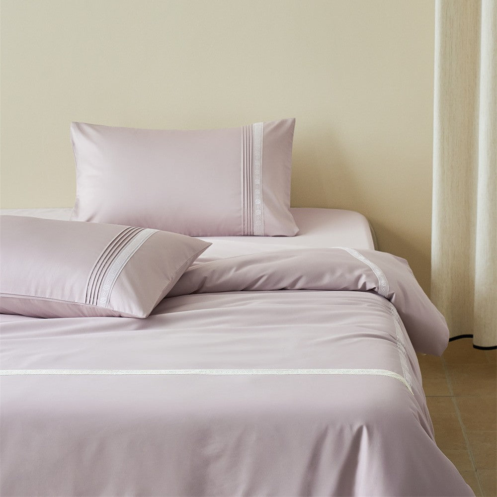 Cotton Sateen Bedding Set with Fine Lace Trim