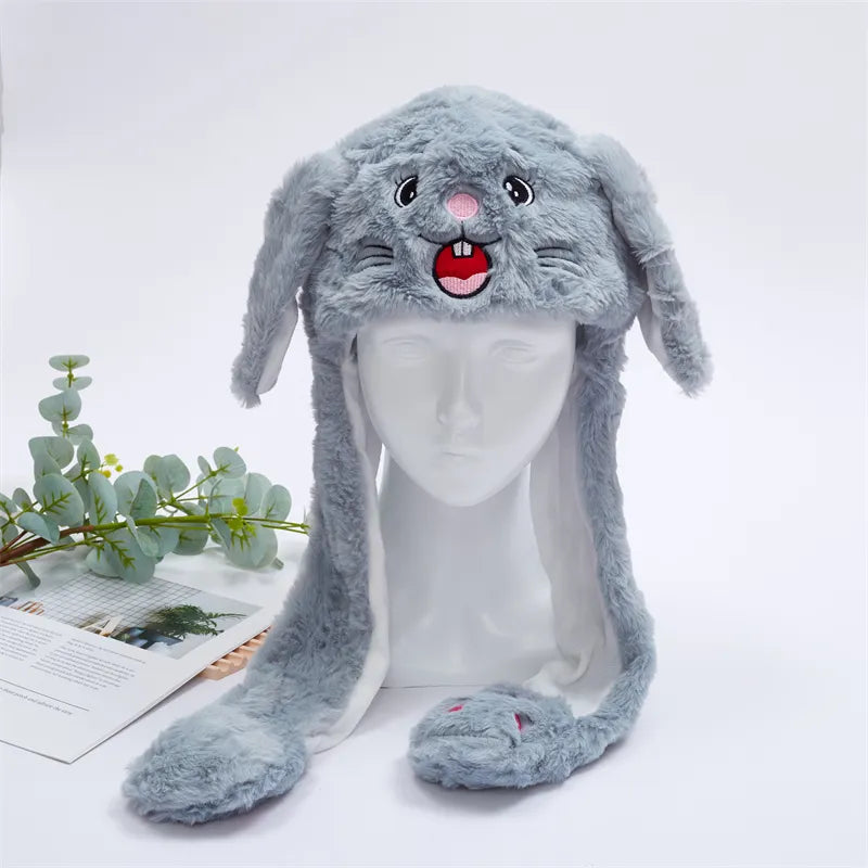 Cute hat with moving ears