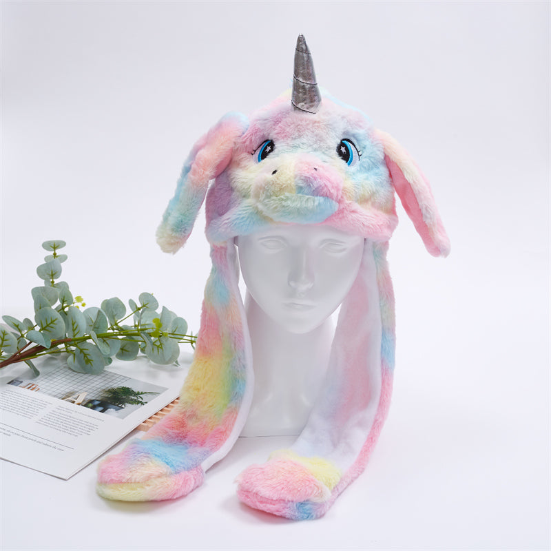 Cute hat with moving ears