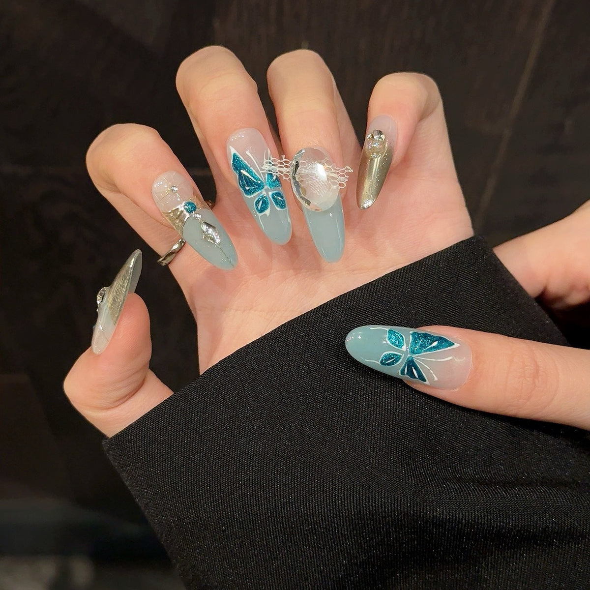 Decorative Press-On Nail Art Set with Rhinestone and Butterfly Accents