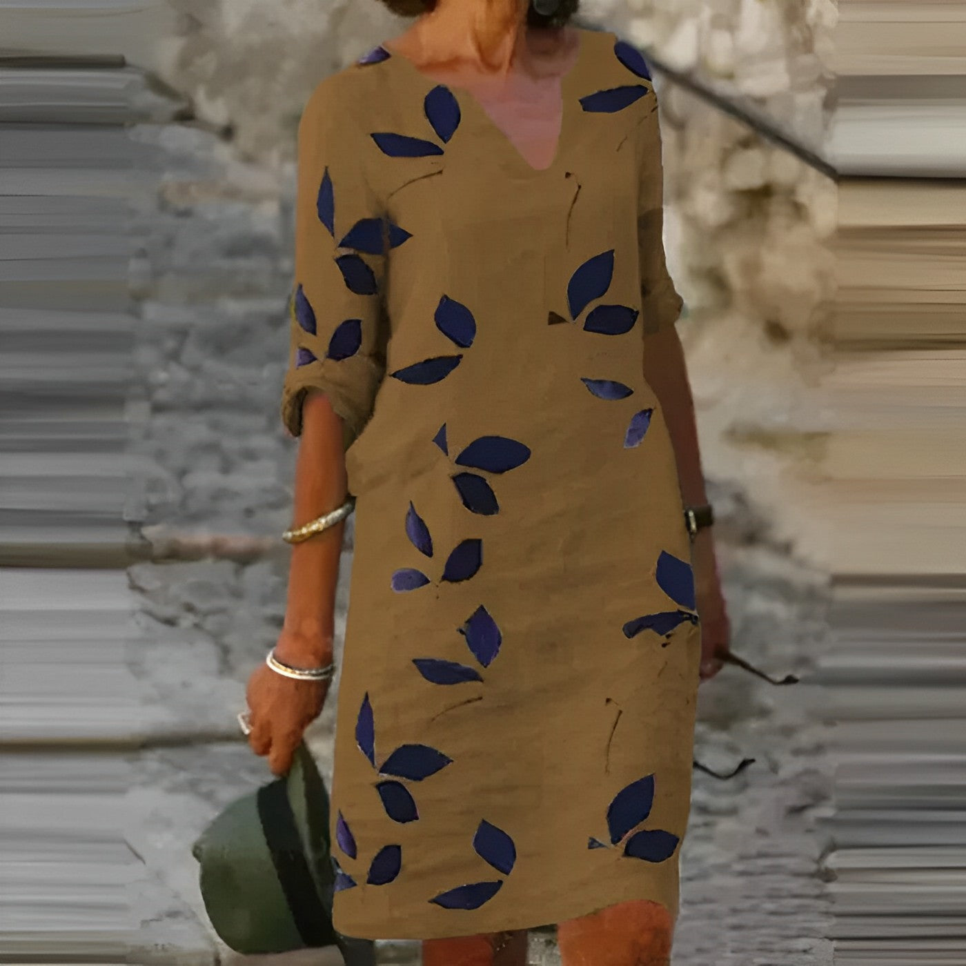 Effortless Stylish Women's Floral Midi Dress with V-Neck