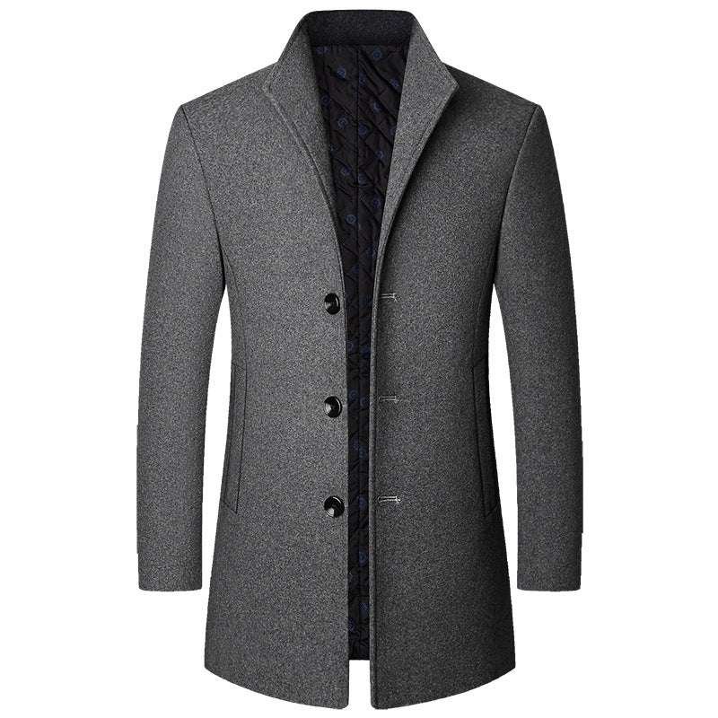Elegant Coat Made of Luxurious and Padded Fabric