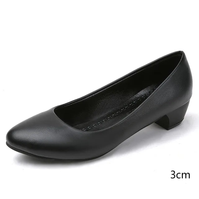 Elegant Orthopedic Women's Black Pumps with Cushioned Support