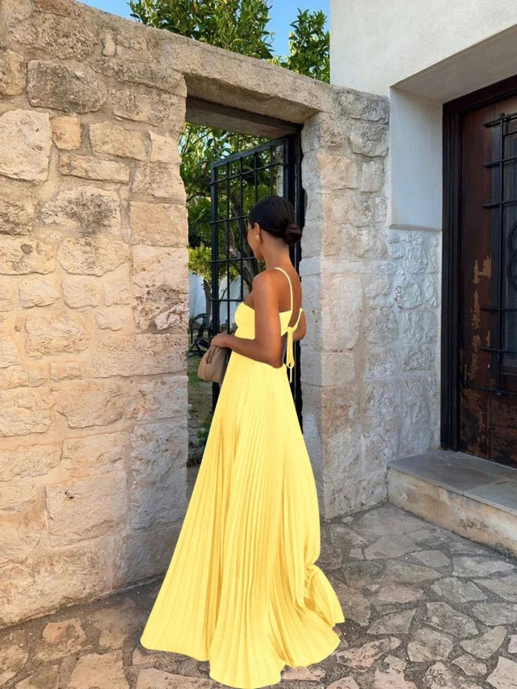 Elegant Pleated Maxi Dress for Any Occasion