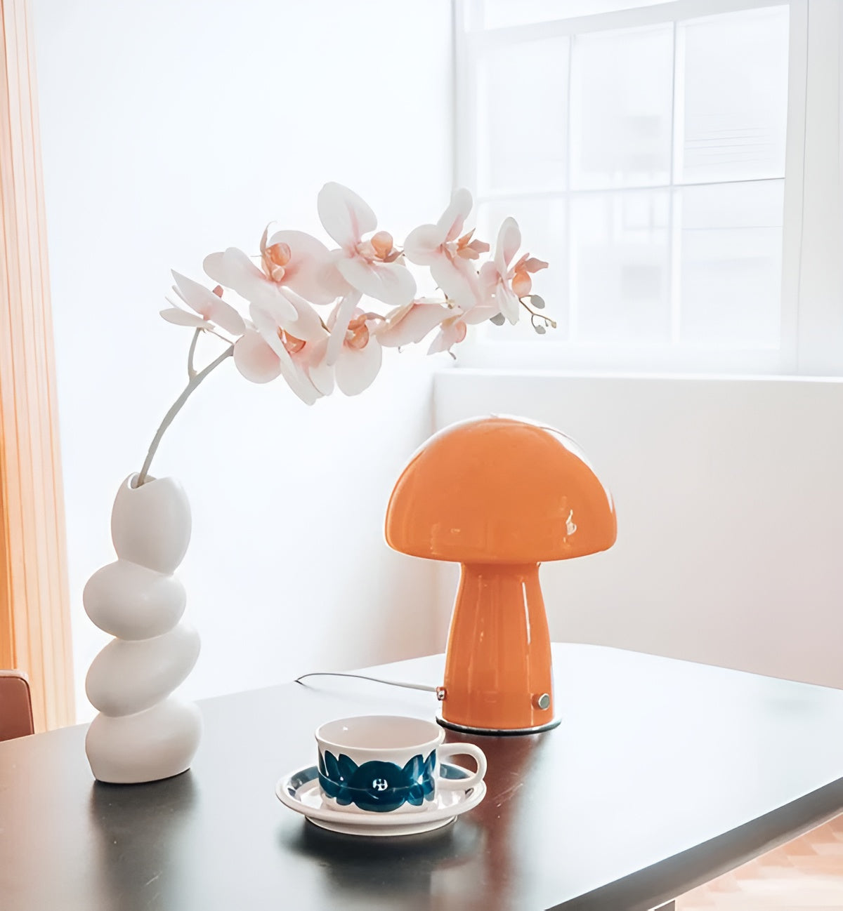 Elegant Scandinavian Mushroom Lamp
