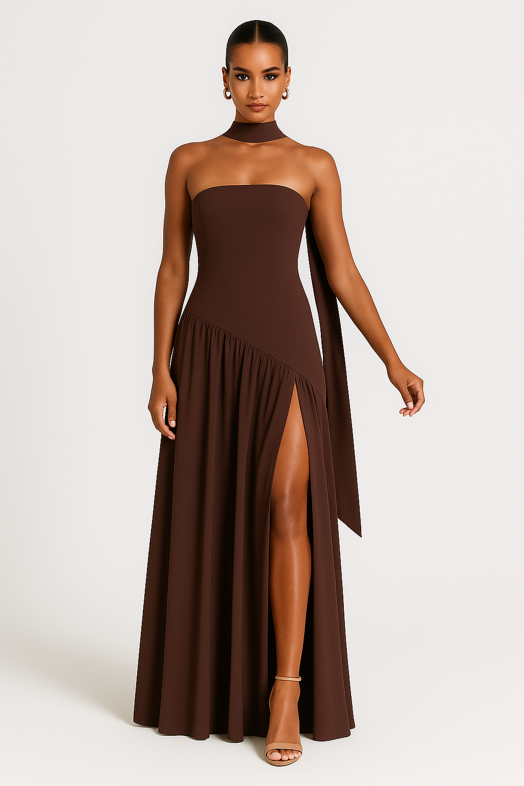 Elegant Strapless Dress with High Slit