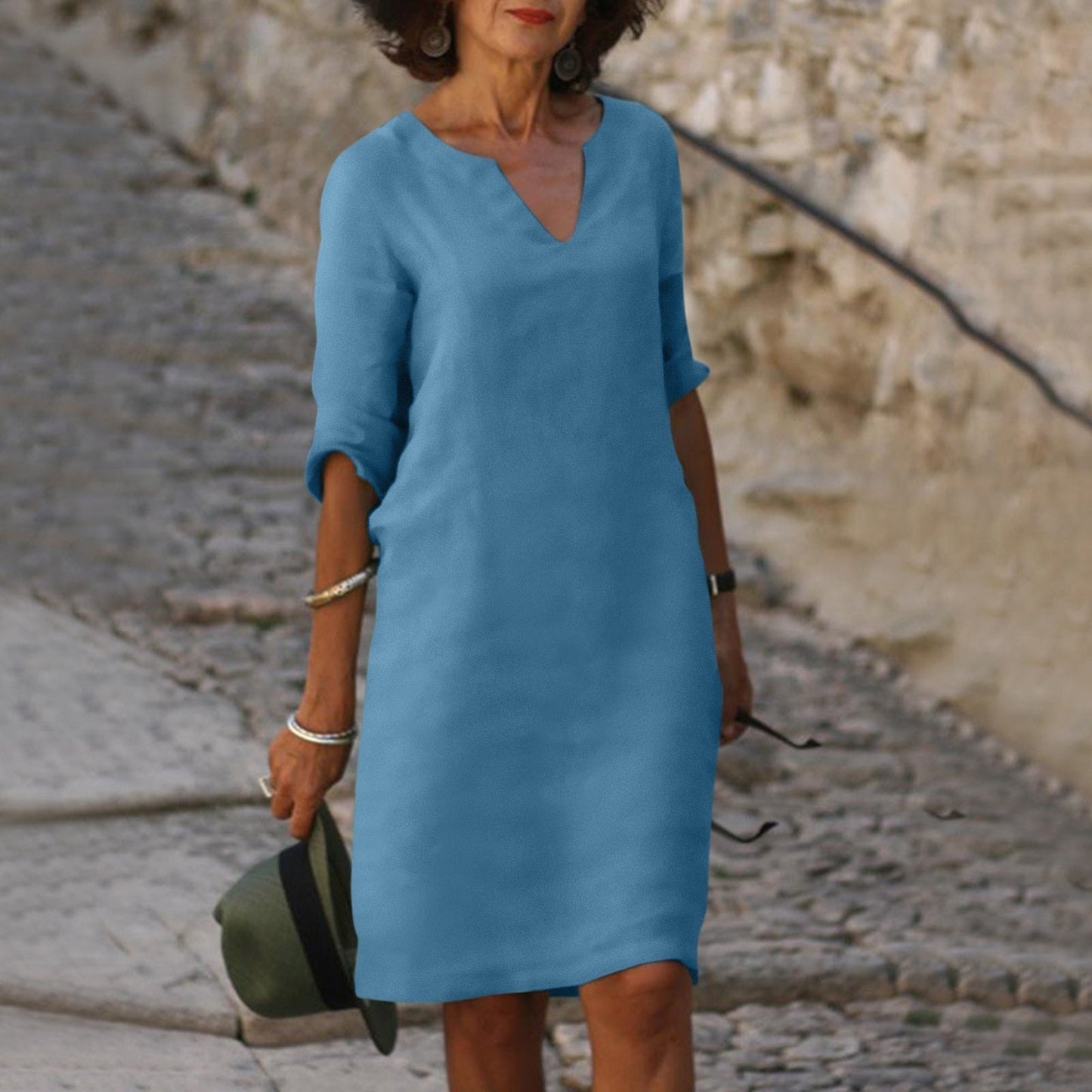 Elegant Summer Dress With V-Neck