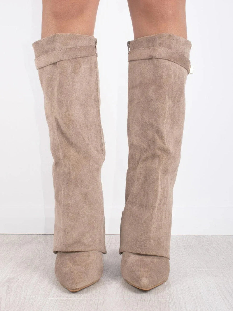 Elegant Women's Shoes in High Quality - Golden Details