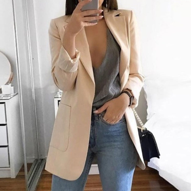 Elegant Women's Suit in Various Colors - Classic Design