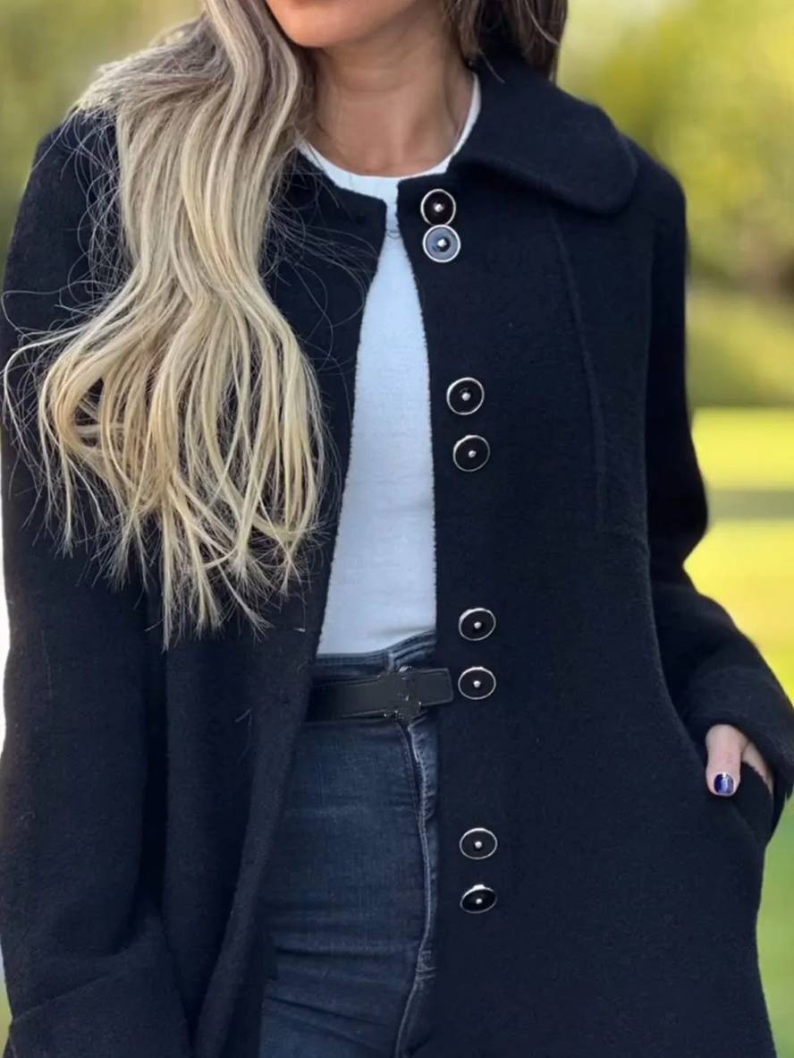 Elegant Women's Winter Coat | Warm and Classic