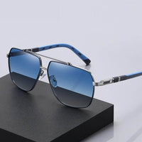 Fashionable Polarized Sunglasses with UV400 Protection