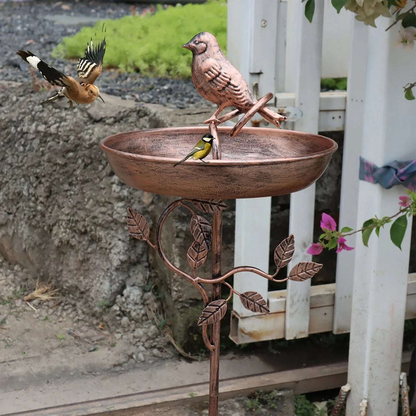 Garden Bird Bath | Decorative Bowl | Stable Spike