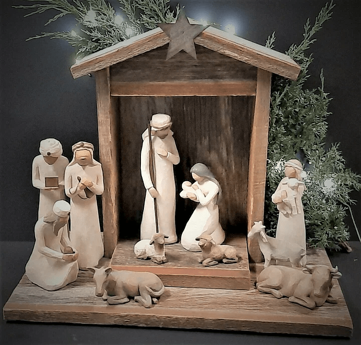 Handcrafted Nativity Set - 20-Piece Christmas Collection