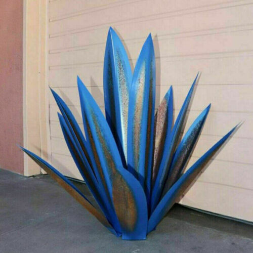 Handcrafted Rust-Proof Metal Garden Sculpture for Indoor & Outdoor Decor