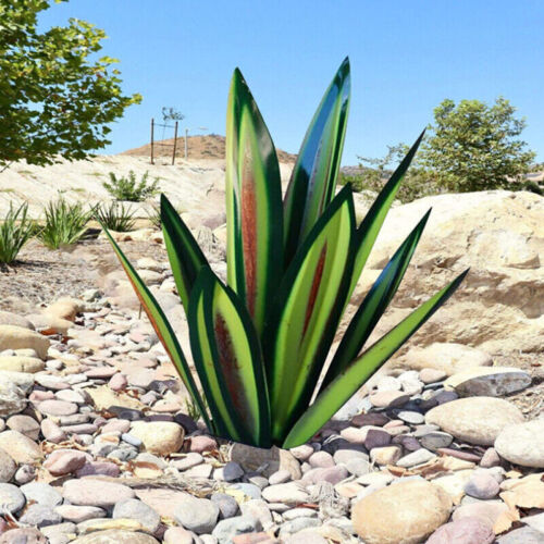 Handcrafted Rust-Proof Metal Garden Sculpture for Indoor & Outdoor Decor