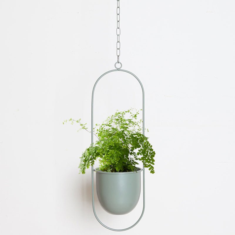 Hanging Planter – Elegant Indoor & Outdoor Metal Plant Pot with Chain