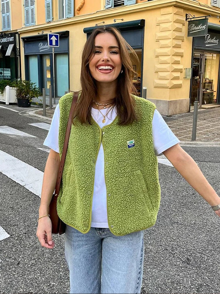 High-Quality Vest | Versatile Design - Comfortable