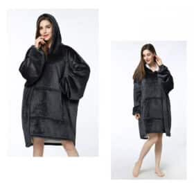 Hygge blanket with sleeves, hood & pocket - 200 x 150 cm
