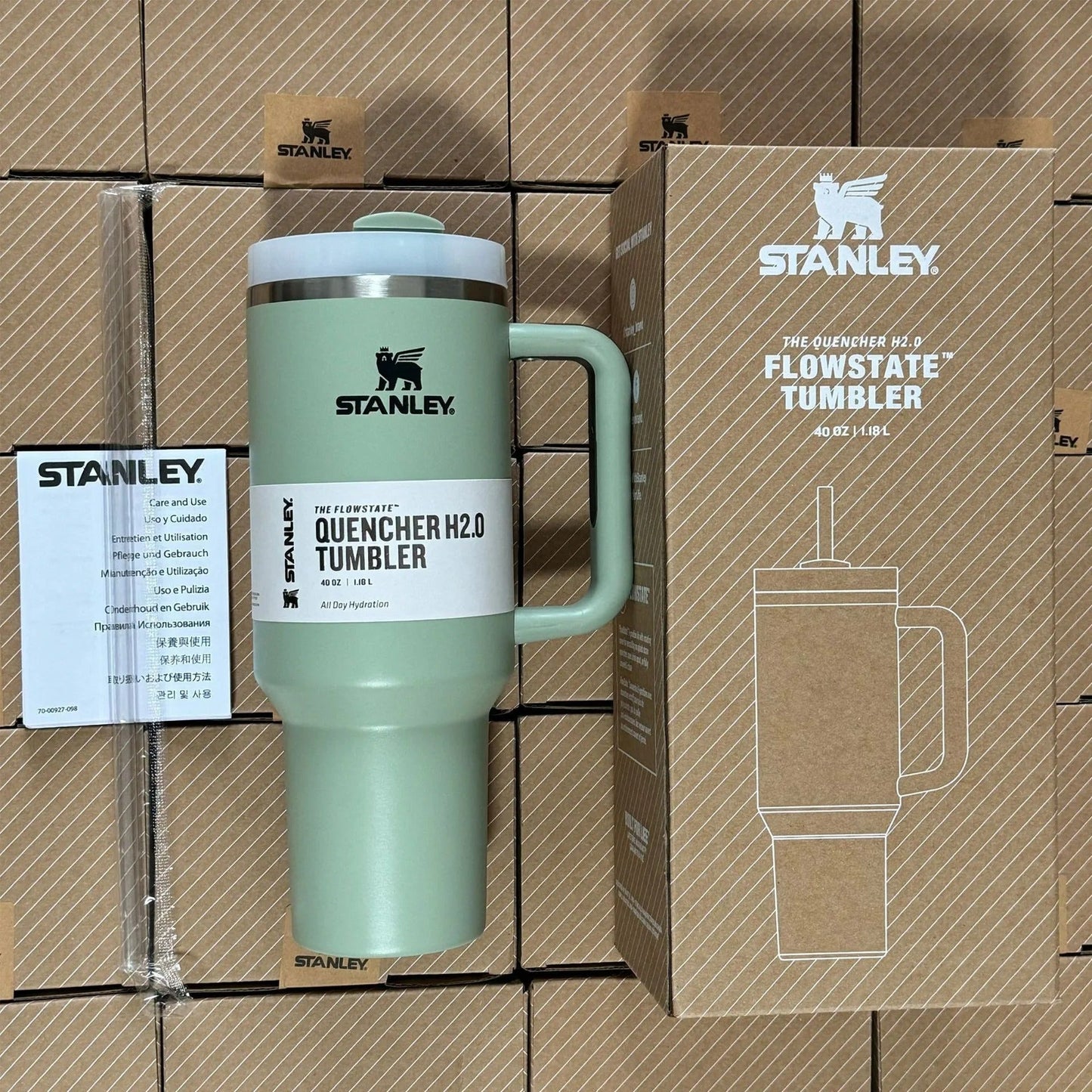 Insulated Travel Mug 40oz - Stainless Steel, Leak-Proof, Handle & Straw