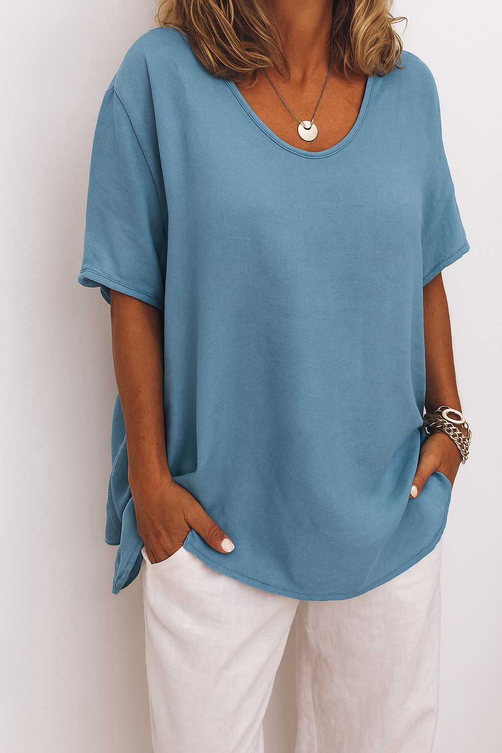 Light T-Shirt – Comfortable & Stylish For Summer