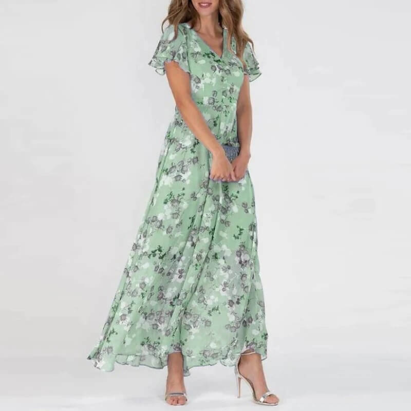 Long Summer Dress with Floral Pattern and Flattering Fit