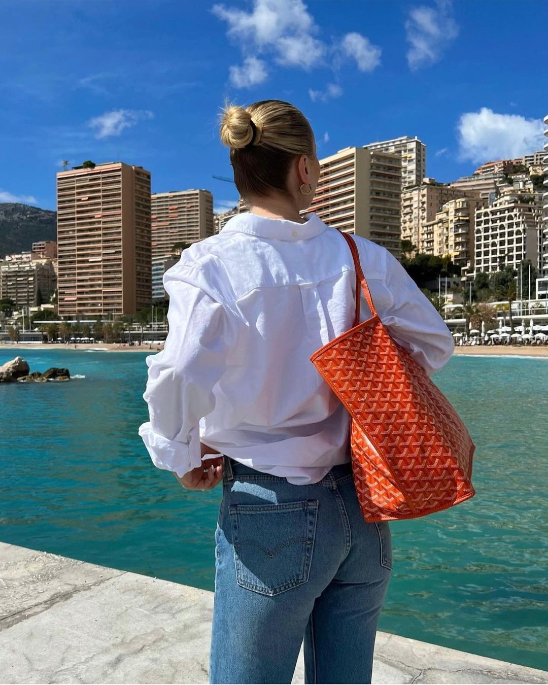 Luxurious Shopper Bag | Stylish and Spacious | Bordeaux