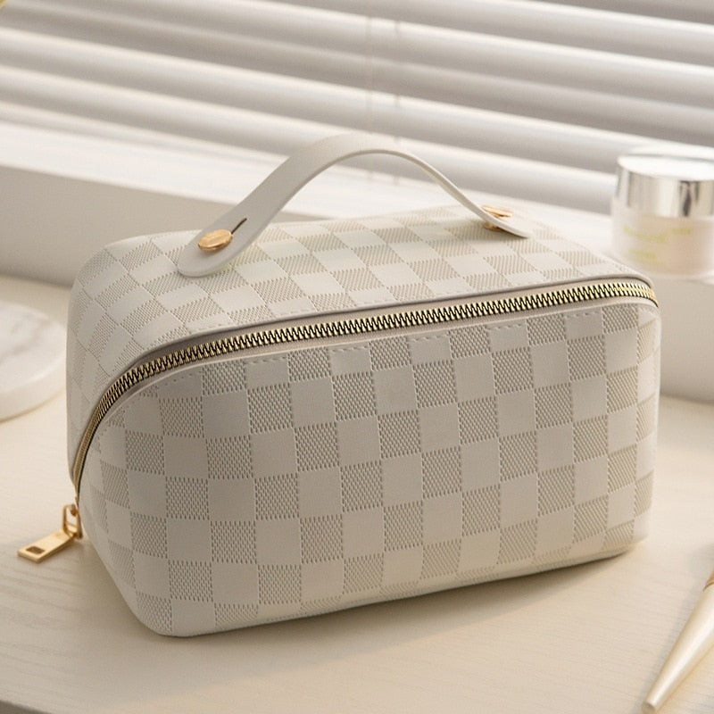 Luxury Checkered Make-up Cosmetic Bag