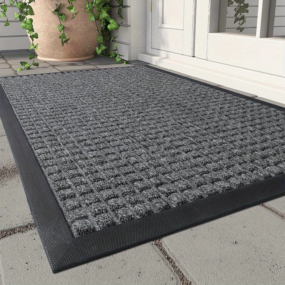 Luxury Doormat – Designed for Indoor and Outdoor Use. Combines Elegance with High Durability, Providing Effective Protection Against Dirt and a Prestigious Look for the Entrance.
