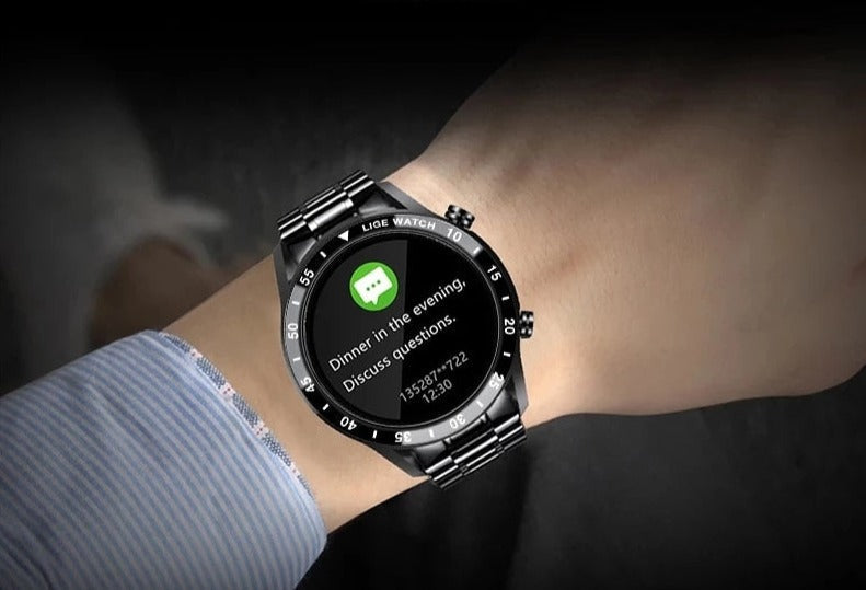 Luxury SmartWatch 4G - Stylish Design and Stay Connected