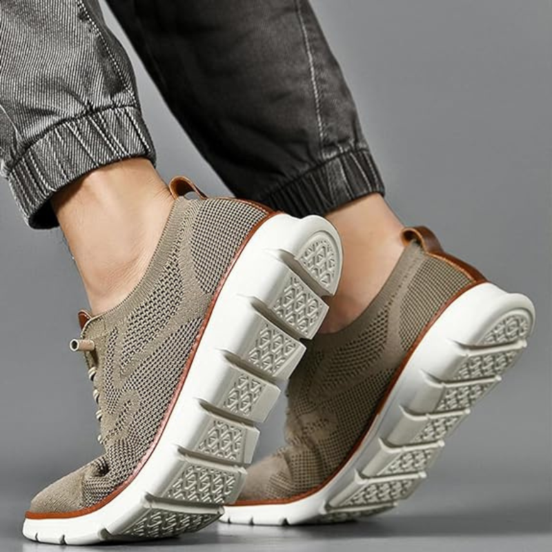 Men Breathable Sneakers with Sole