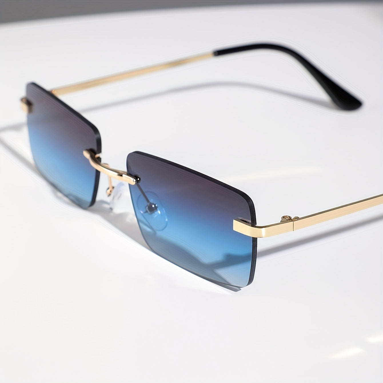 Men's Sunglasses with UV Protection and Lightweight Metal Frame – Frameless Design